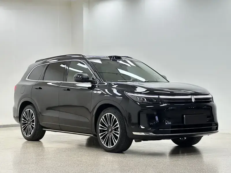 2024 Aito M7 с пробегом 40 500 км