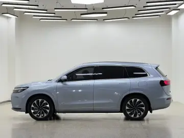 2024 Aito M7 с пробегом 83 200 км
