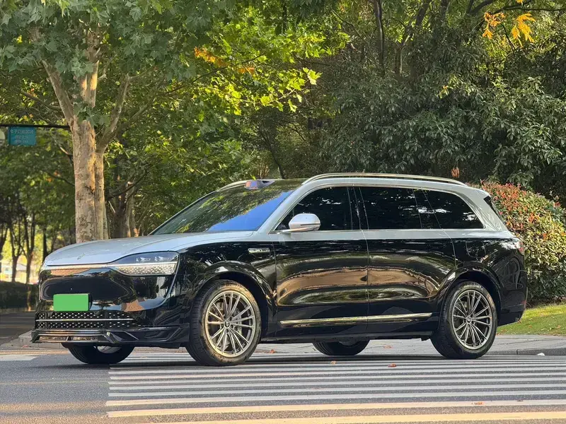 2024 Aito M9 с пробегом 56 000 км