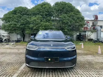 2026 Aito M7 с пробегом 13 000 км
