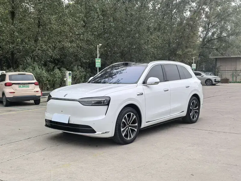 2026 Aito M7 с пробегом 9 900 км