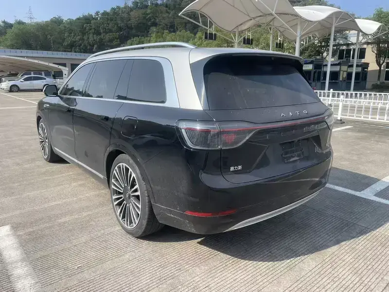2024 Aito M9 с пробегом 37 000 км