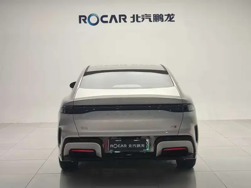 2026 Arcfox S3 с пробегом 1 500 км