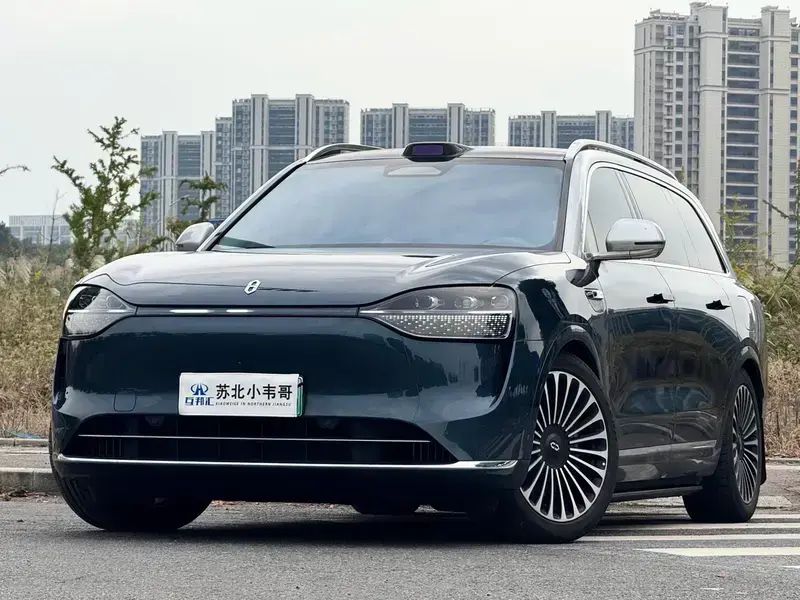 2024 Aito M9 с пробегом 33 000 км