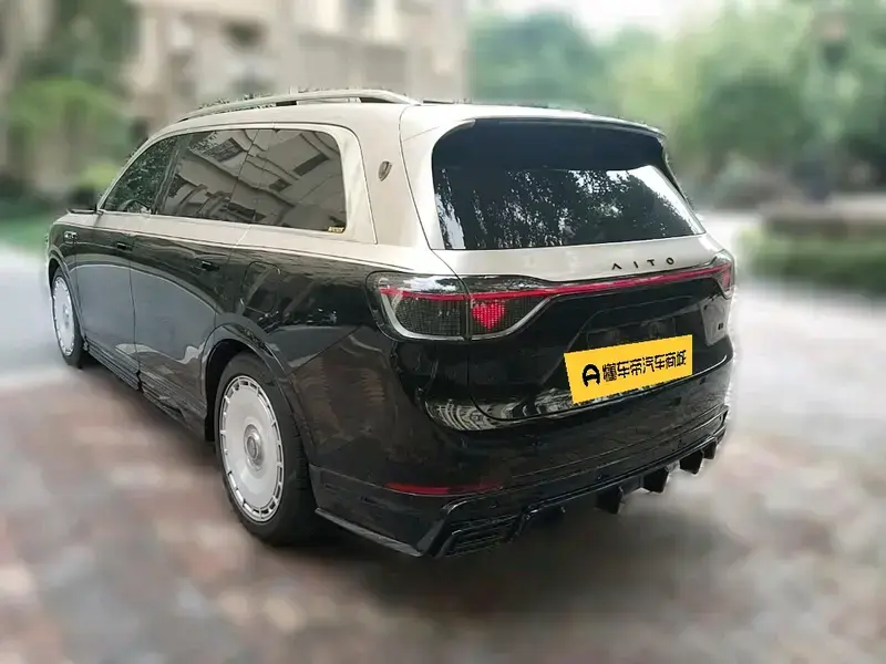 2024 Aito M9 с пробегом 52 000 км