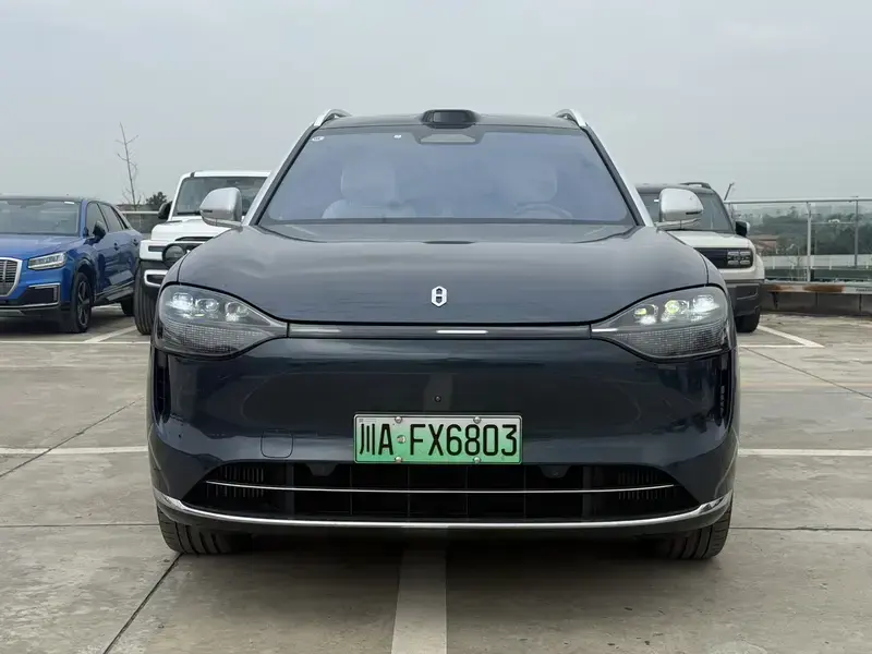 2024 Aito M9 с пробегом 41 000 км
