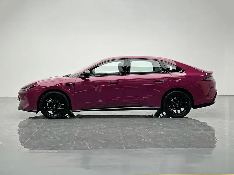 2026 Arcfox S3 с пробегом 5 400 км