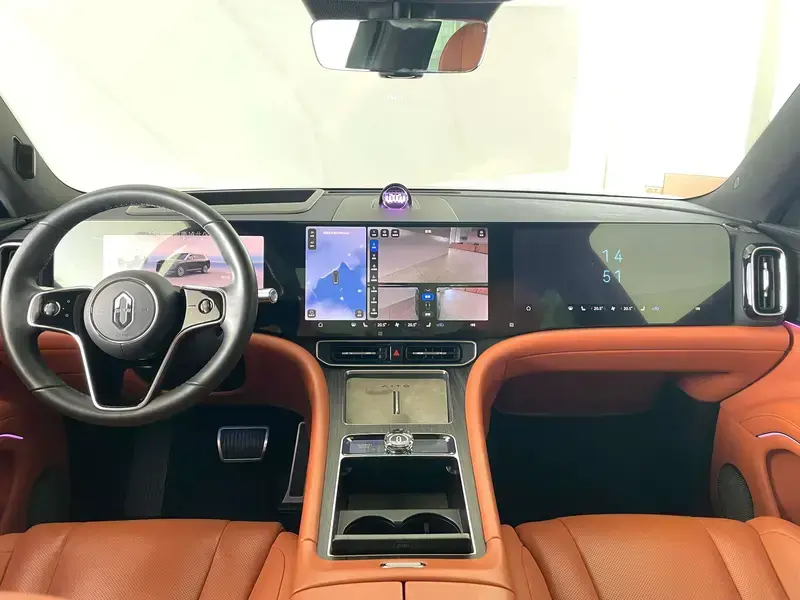 2024 Aito M9 с пробегом 63 000 км