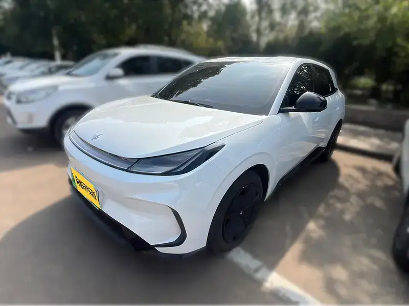 2025 Arcfox T1 с пробегом 14 000 км