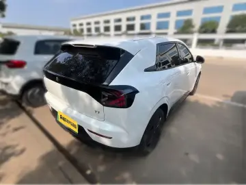 2025 Arcfox T1 с пробегом 14 000 км