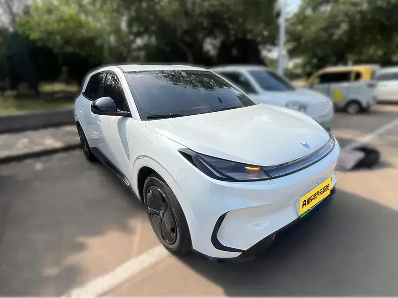 2025 Arcfox T1 с пробегом 14 000 км