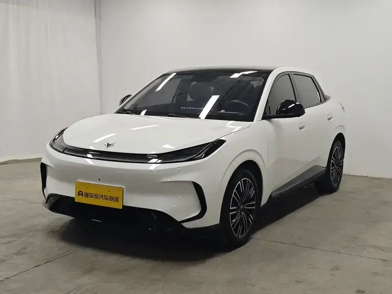 2025 Arcfox T1 с пробегом 19 200 км