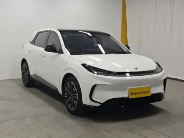 2025 Arcfox T1 с пробегом 19 200 км