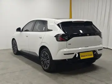 2025 Arcfox T1 с пробегом 19 200 км