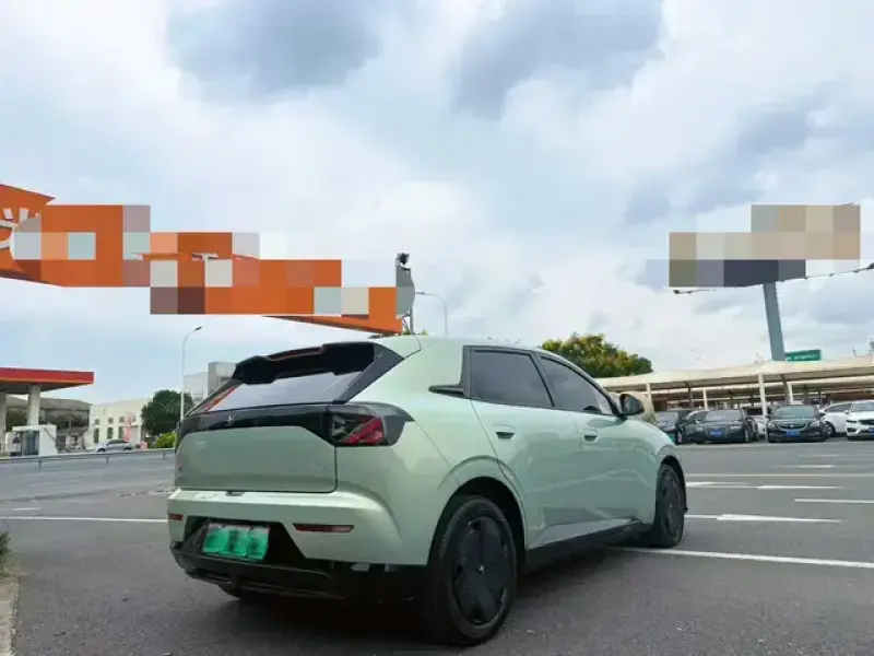 2025 Arcfox T1 с пробегом 9 300 км