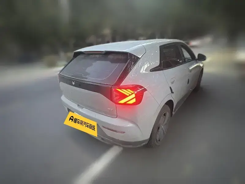 2025 Arcfox T1 с пробегом 13 500 км