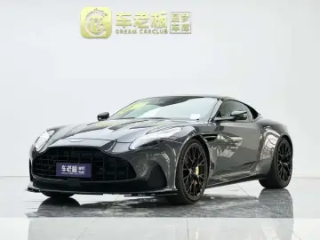 2024 Aston Martin DB12 с пробегом 100 км