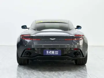 2024 Aston Martin DB12 с пробегом 100 км