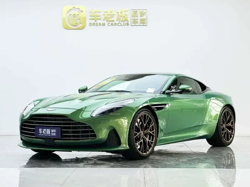 2024 Aston Martin DB12 с пробегом 100 км