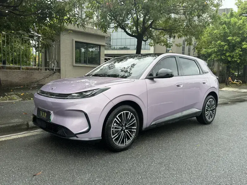 2025 Arcfox T1 с пробегом 3 000 км