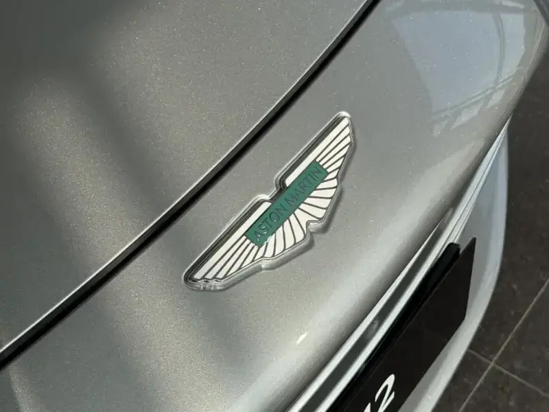 2024 Aston Martin DB12 с пробегом 100 км