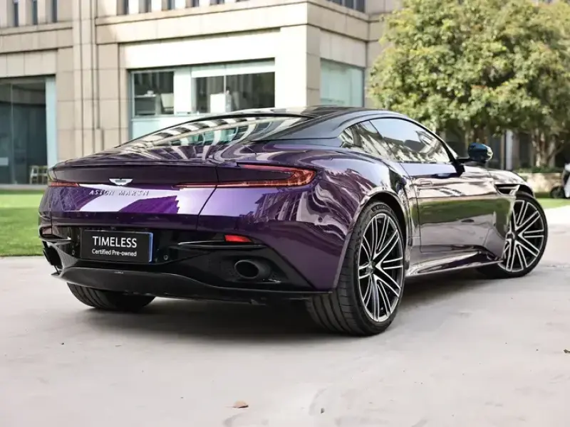 2024 Aston Martin DB12 с пробегом 100 км