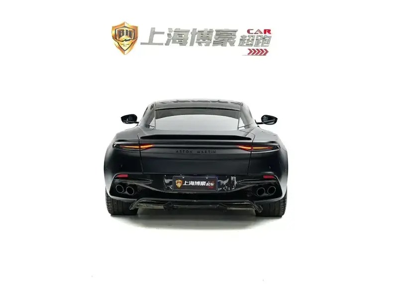 2019 Aston Martin DBS с пробегом 41 000 км