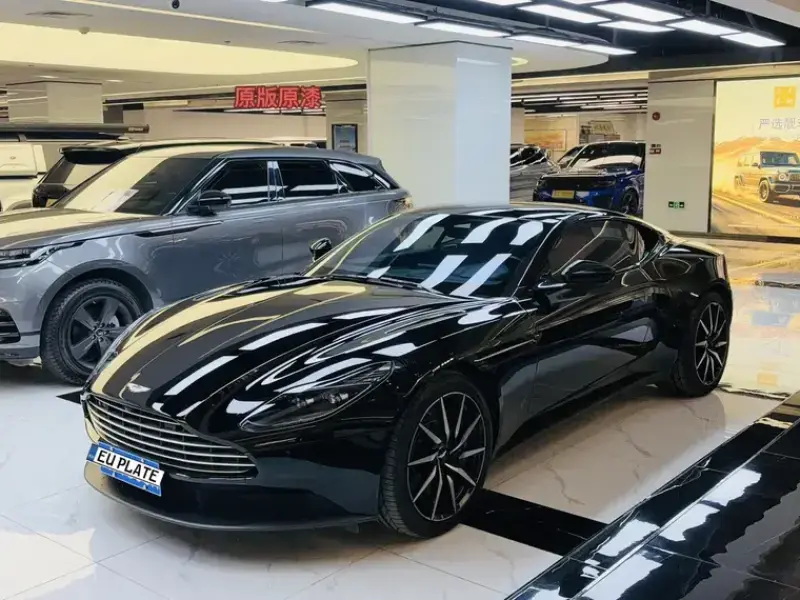 2020 Aston Martin DB11 с пробегом 39 000 км