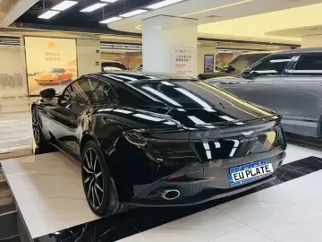 2020 Aston Martin DB11 с пробегом 39 000 км