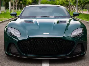 2020 Aston Martin DBS с пробегом 3 600 км
