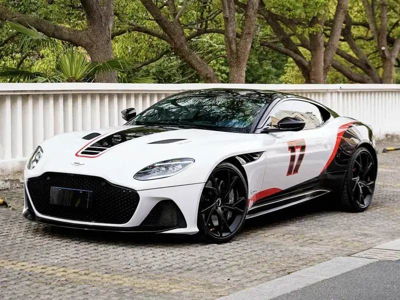 2019 Aston Martin DBS с пробегом 37 000 км