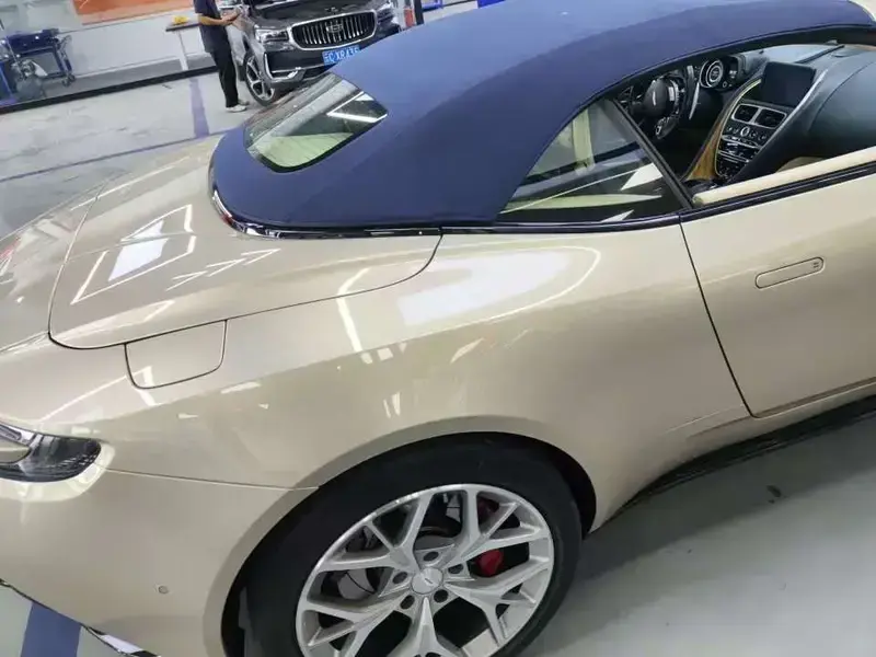 2019 Aston Martin DB11 с пробегом 18 000 км