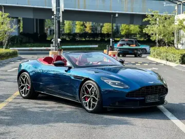 2019 Aston Martin DB11 с пробегом 49 000 км