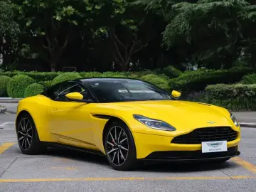2019 Aston Martin DB11 с пробегом 43 000 км
