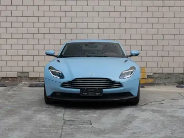 2019 Aston Martin DB11 с пробегом 11 800 км