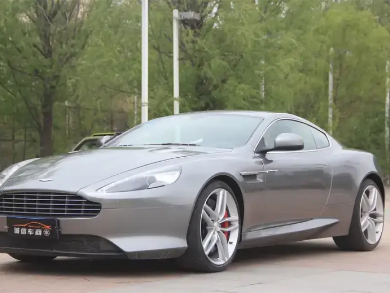 2014 Aston Martin DB9 с пробегом 26 000 км