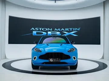 2022 Aston Martin DBX с пробегом 31 000 км