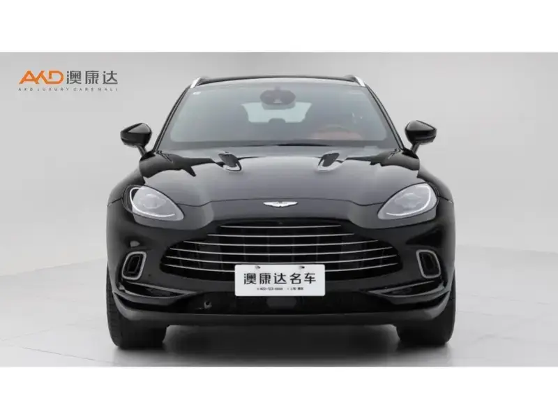 2022 Aston Martin DBX с пробегом 45 400 км