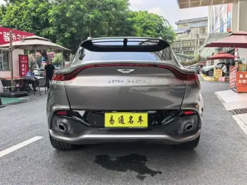 2021 Aston Martin DBX с пробегом 83 000 км
