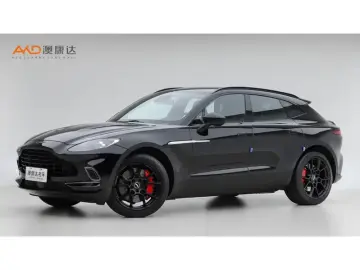 2022 Aston Martin DBX с пробегом 22 400 км
