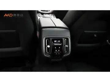 2022 Aston Martin DBX с пробегом 22 400 км