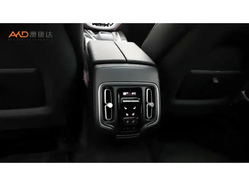 2022 Aston Martin DBX с пробегом 22 400 км