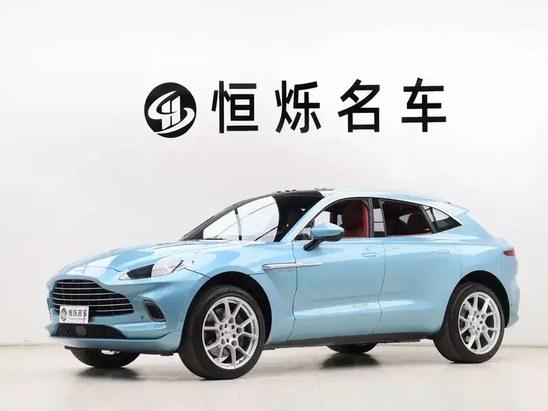 2022 Aston Martin DBX с пробегом 21 800 км
