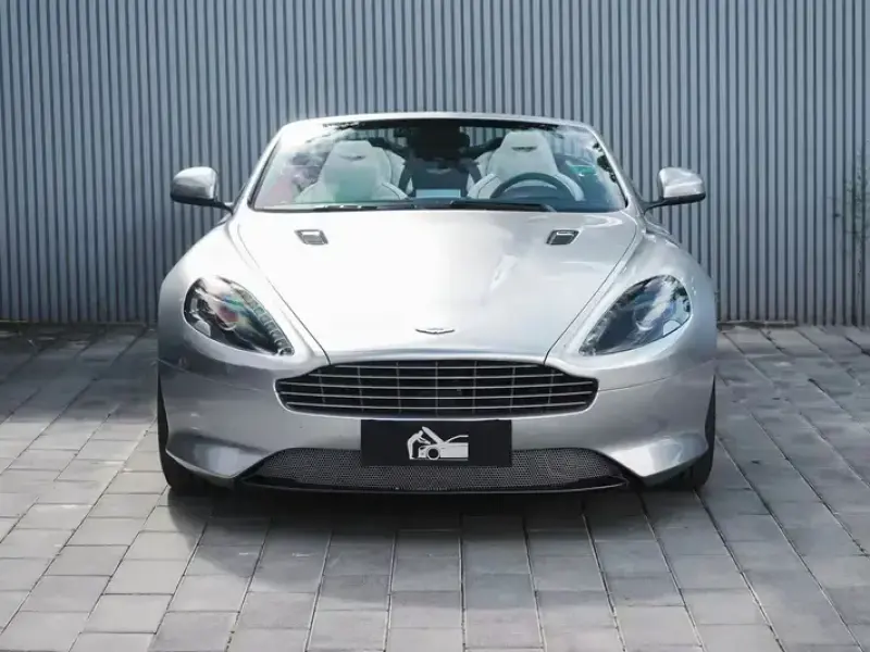 2012 Aston Martin Virage с пробегом 69 000 км
