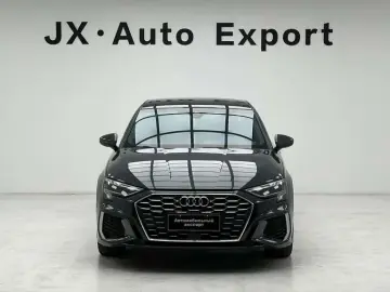 2024 Audi A3 с пробегом 13 000 км