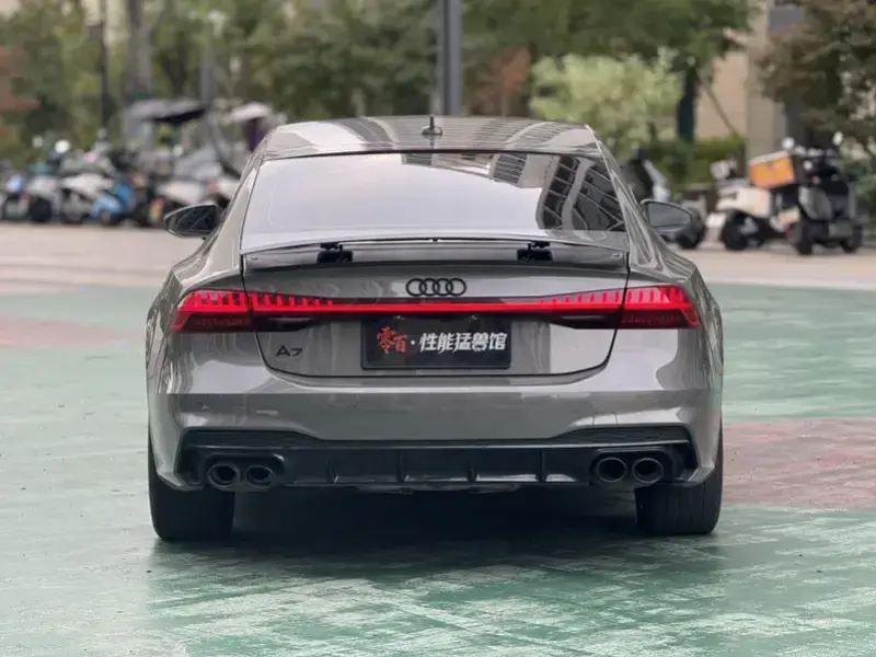 2022 Audi A7 с пробегом 68 000 км