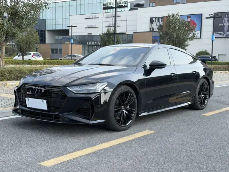 2024 Audi A7 с пробегом 103 000 км