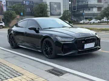 2024 Audi A7 с пробегом 103 000 км