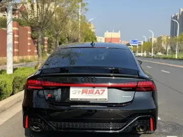 2024 Audi A7 с пробегом 23 000 км