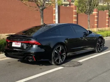 2024 Audi A7 с пробегом 23 000 км